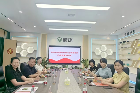 1fe3409cc3bc4319b5bca0c6b9817c4f.png 图片1(2).png